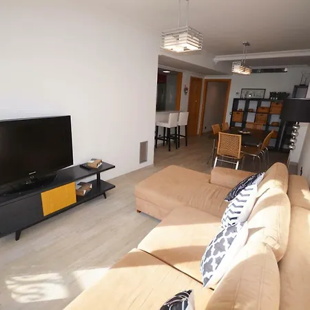 公寓 La Torre Oceanside 坎布里尔斯