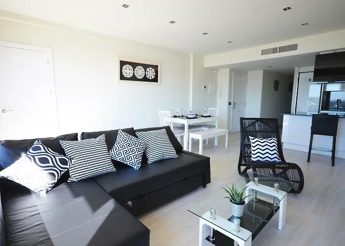 La Torre Oceanside Апартаменты *